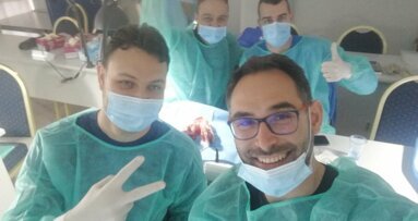 Университетската магистърска програма по орална имплантология (UMOI) стартира с българско участие