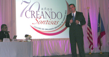 Los candidatos a gobernador acuden al congreso del CCDPR