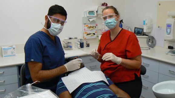 NDF прави опит за рекорд по време на Световния ден на оралното здраве