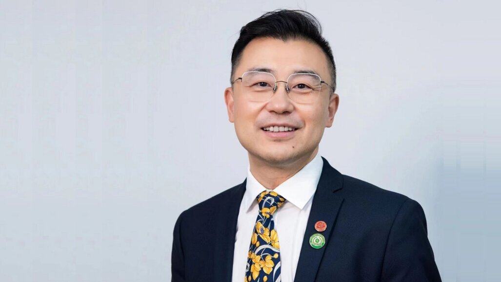 第28届北京国际口腔展演讲嘉宾刘峰教授专访