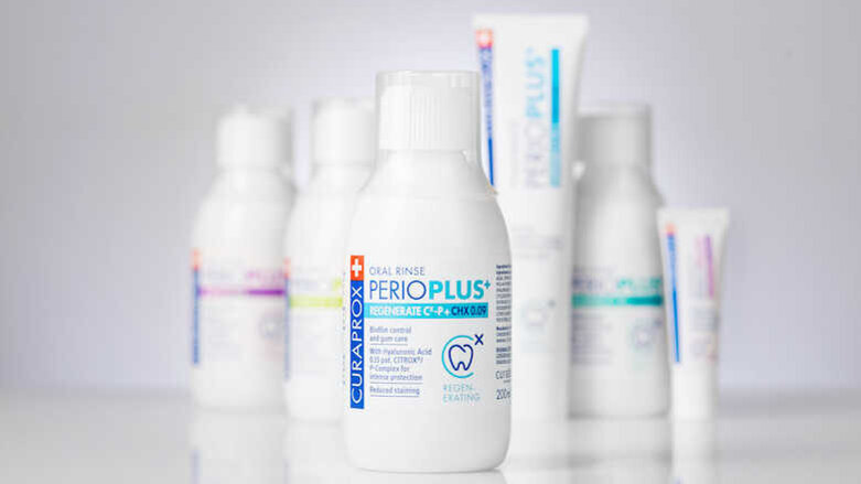 Enxaguar contra COVID-19 - um enxaguante bucal reduz o risco de infecção