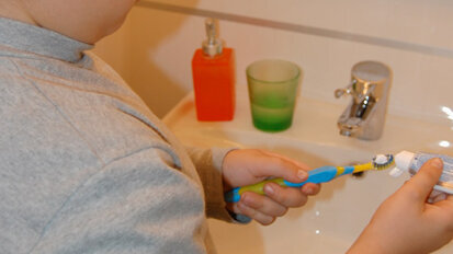 Lenti, sequenziali e costanti: così il comportamento delle persone con autismo