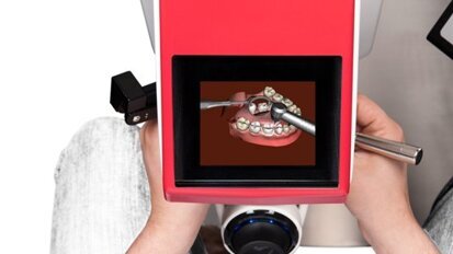 Virtuelles Bohren: Studenten trainieren am 