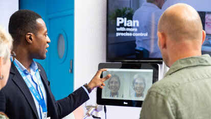 Bezoekers over Dental Expo: “We zijn weer even uit ons kooitje”