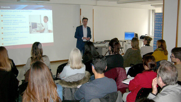 Henry Schein ofrece cursos teórico-prácticos  de CAD/CAM y GESDEN G5  en la Asociación de Higienistas de Cataluña (AHIADEC)