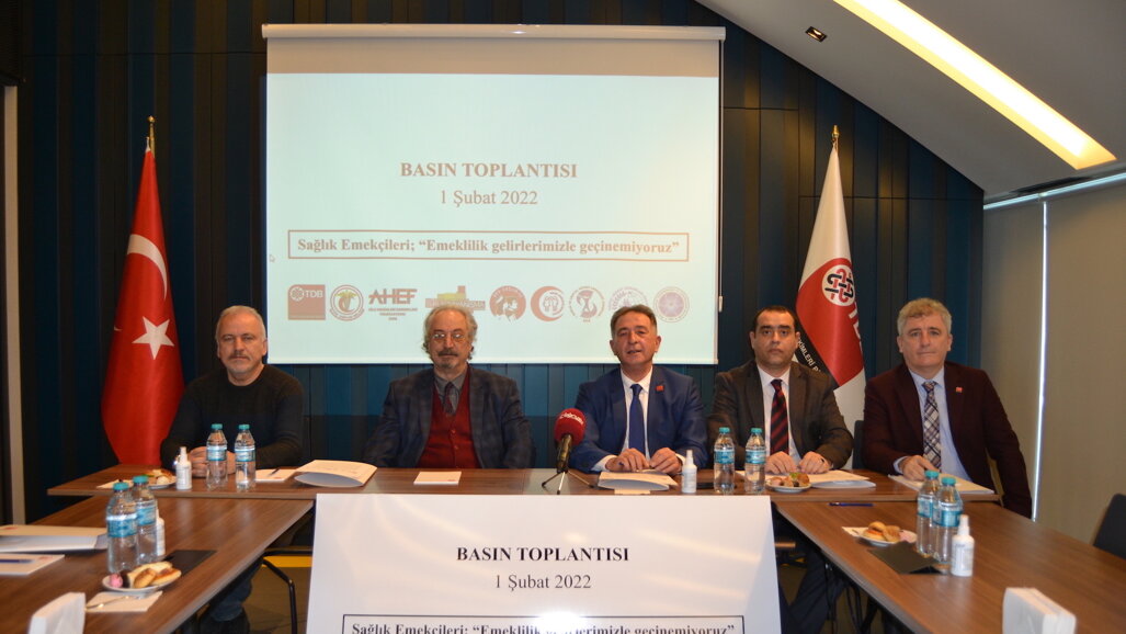 Emekli Hekimler, Açlık Sınırının Altında