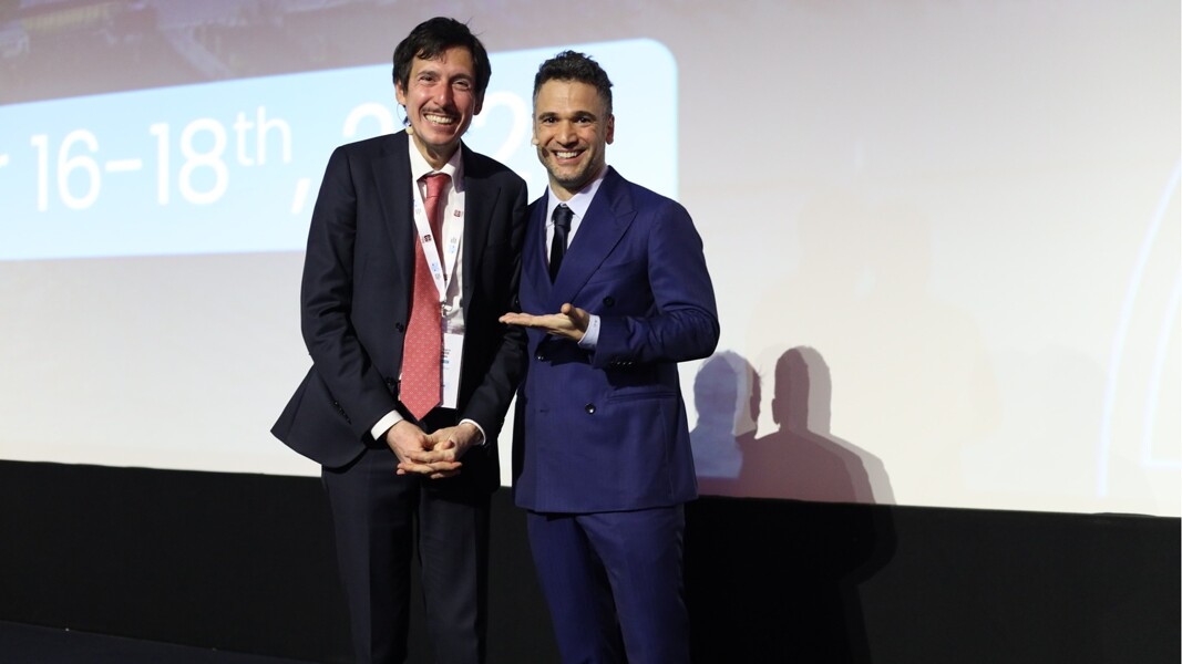 DDS President Dr Francesco Mangano (left) with speaker Dr Alessandro Cucchi, who discussed how digital strategies can improve the predictability of vertical ridge augmentation. 