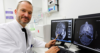 Prof. Dr. Dr. Constantin Landes leitet neue MKG-Abteilung in Offenbach