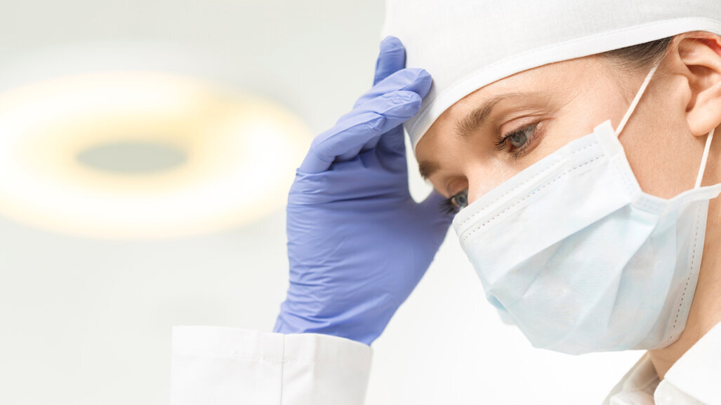 Government lowers minimum units of NHS dental activity, scraps standard operating procedure