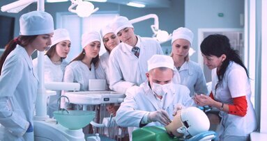 Los retos de la formación en Odontología - Editorial