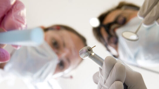 Sealants not dentists' first choice for treating caries lesions in children