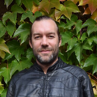 Fraser Macdonald, Dental Tribune International