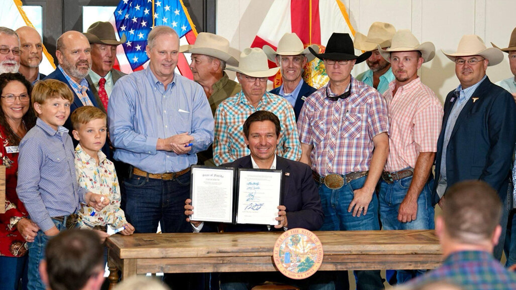 Florida formally signs to ban fluoride in drinking water