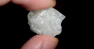 Estudo científico apresenta percepções em boca de metanfetamina