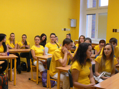 Letošní ročník probíhal ve veselých žlutých tričkách s logem soutěže