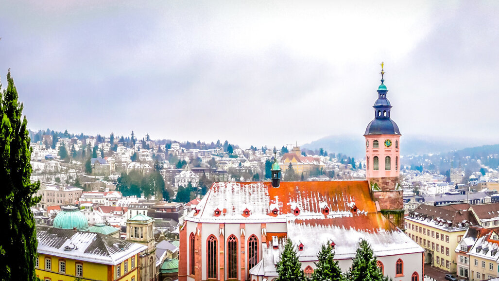 Implantologie und Parodontologie im Dezember in Baden-Baden