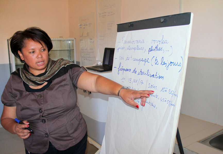 Madagascar : cours sur l'hygiène