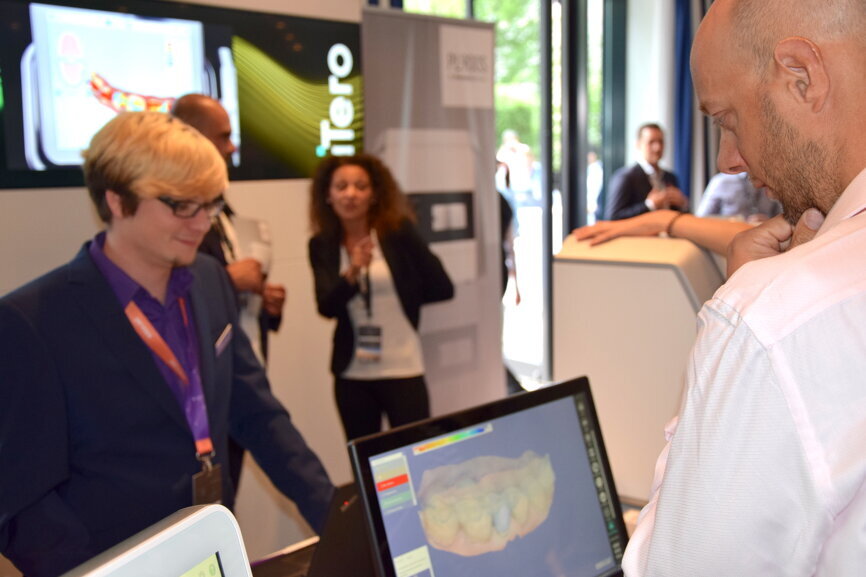 Nowadays, practising dentistry without digital solutions is almost unimaginable. (Photograph: Monique Mehler, DTI)