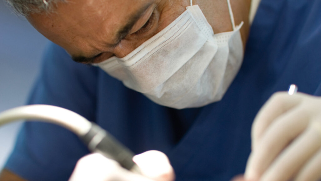 Les nanotechnologies rendent les obturations plus durables