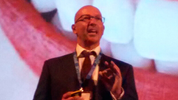 Corso di protesi e chirurgia implantare