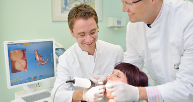 CAD/CAM технологията си проправя път към денталното образование