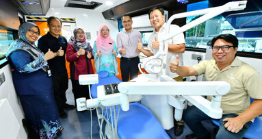Scania coach serves as a mobile dental clinic for KKM Sabah