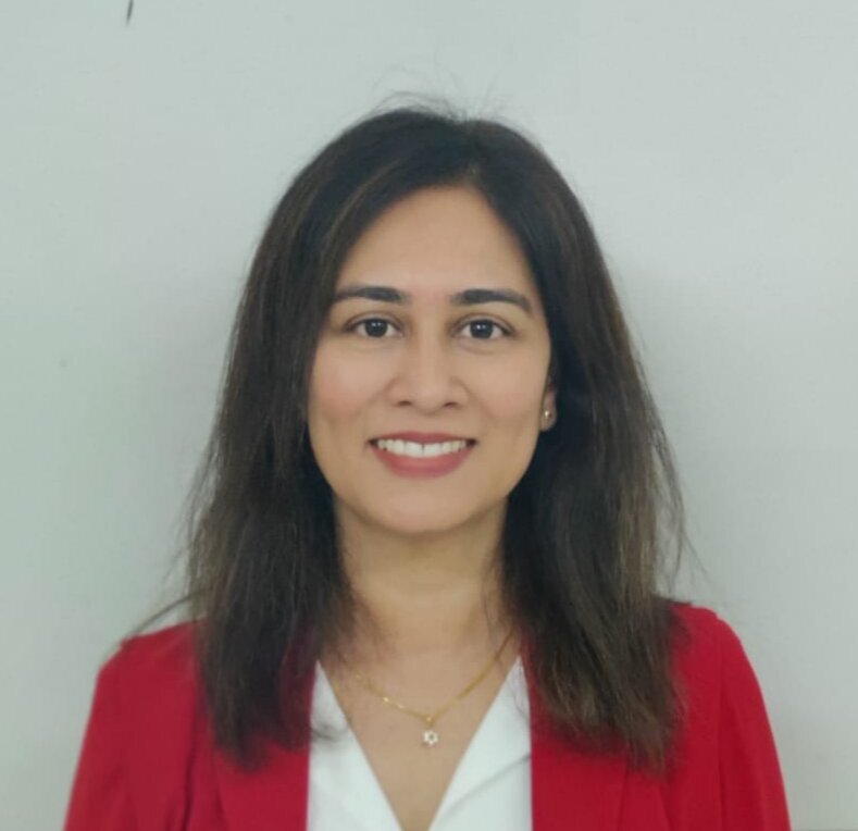 Dr. Sheetal Potnis: Orthodontist, Prof and HOD, Sinhgad Dental College, Pune