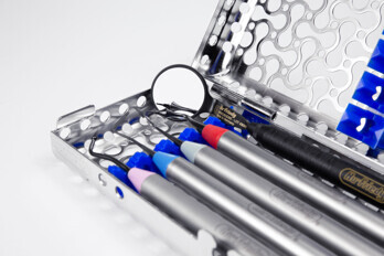 FEDERICO FERRARIS ADHESTHETICS THECA KIT