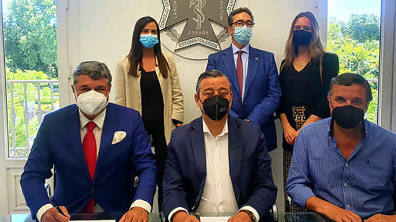 Adscripción permanente de SEMDeS en el Consejo de Dentistas de España