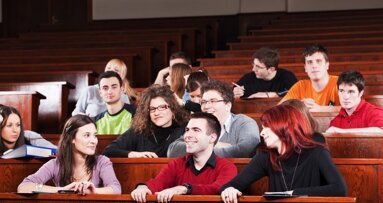 Die neue zahnärztliche Approbationsordnung in der Warteschleife