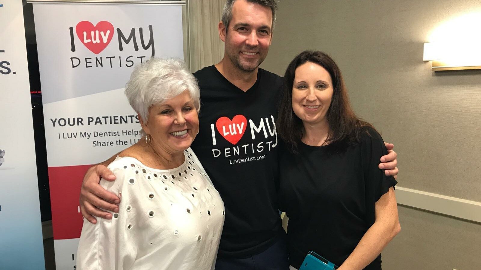 RecordLinc launches patient-to-patient online dentist referral software