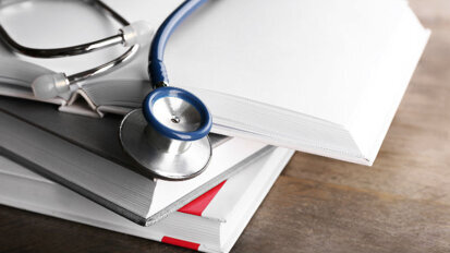 Libri scolastici: negli studi professionali la spesa si dimezza