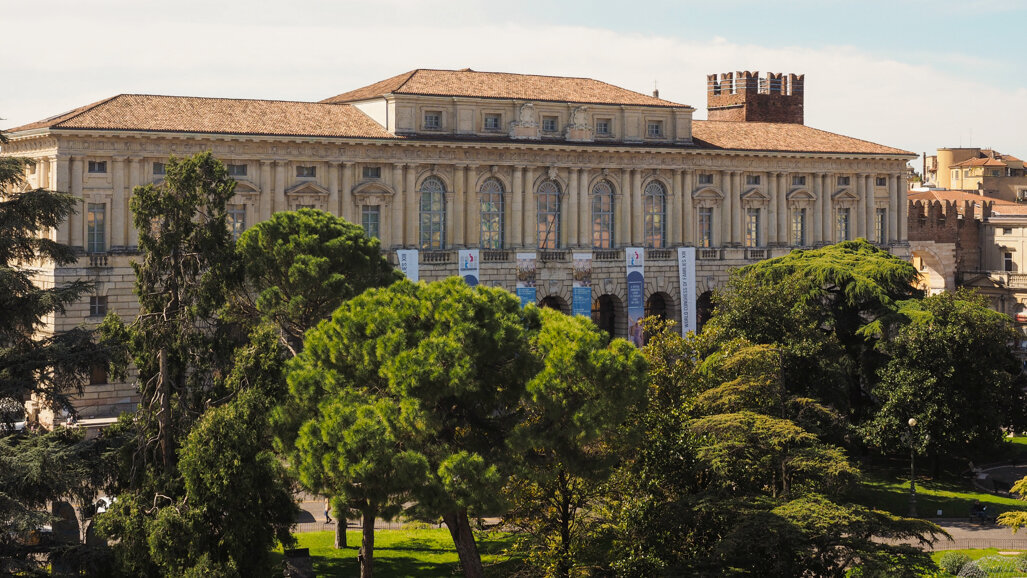 Biomax/Biomet 3i 2019