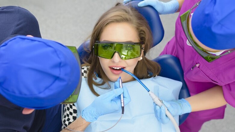 Waterlase laser allows dentists to remove crowns and veneers in 5 minutes or less