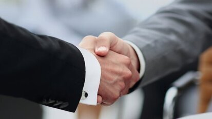 Straumann obtém interesse em controle da Medentika