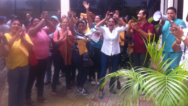 Westfield Dentist Volunteers to Restore Smiles in Dominican Republic