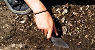 Drents museum zoekt tanden van veenlijk Meisje van Yde