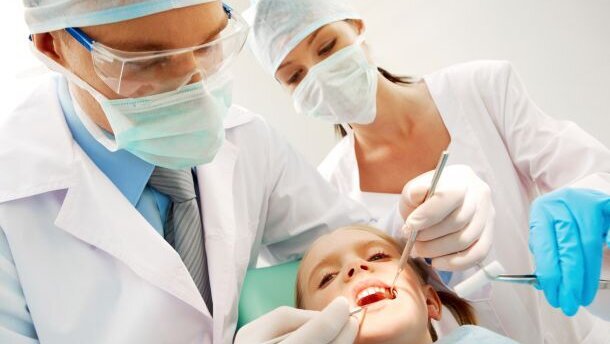 Directeur/secretaris KNMT treedt terug