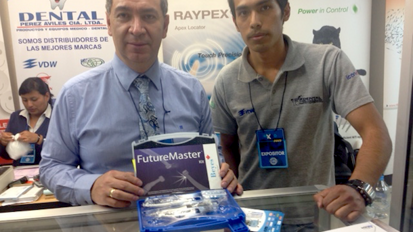 Dental Perez Avilés presenta los productos de Beyes en Ecuador