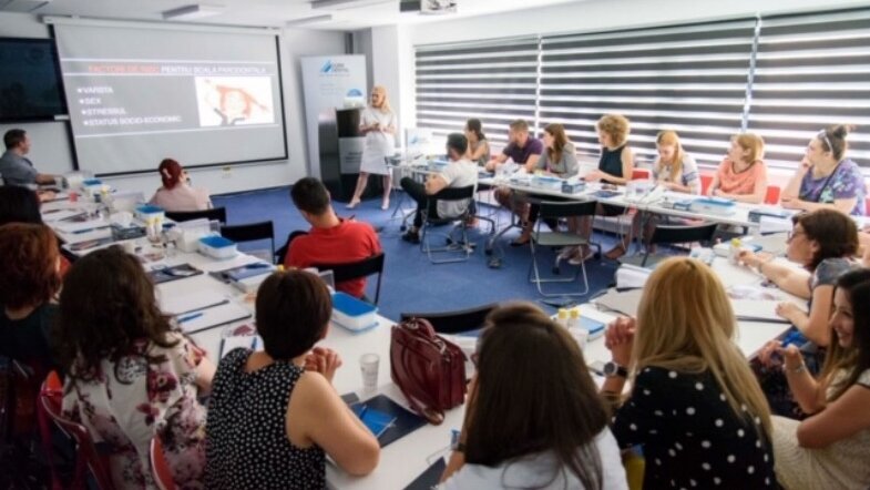 Seminarii interactive on-line oferite de Duerr Dental