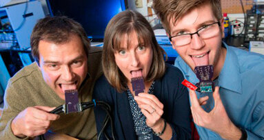 Un nuovo dispositivo orale consente ai pazienti di udire tramite la lingua