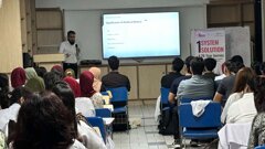 AIDM gives undergraduate dental students hands-on exposure to implant dentistry