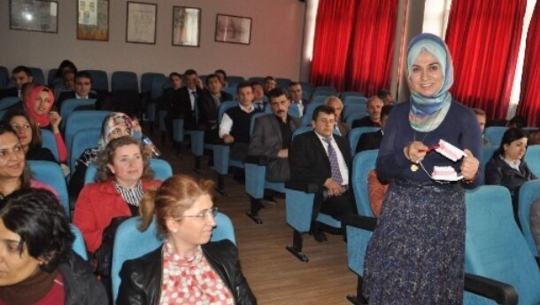 İlkokul Öğretmenlerine Ağız Ve Diş Sağlığı Semineri