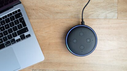 Alexa, show me the bitewings of tooth no. 3