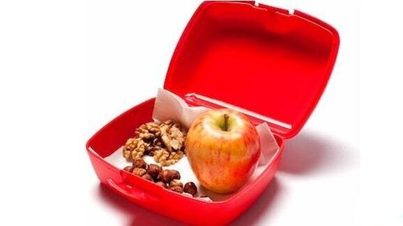 Coraz więcej warzyw i owoców w szkołach