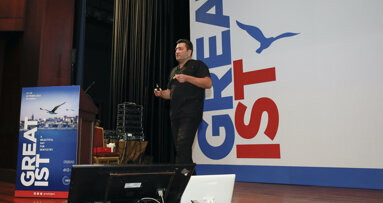 Dt. Serdar Sıralar’dan GREATIST 2022’ye Özel Stand-Up Gösterisi