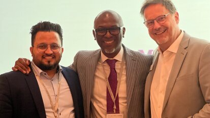 The 11th annual meeting of the International Association of Ceramic Implantology (IAOCI) was the ideal place to meet friends and colleagues. From left: Dr Saurabh Gupta, CleanImplant ambassador in India; Dr Sammy Noumbissi, president of the IAOCI; and Dr Dirk Duddeck, founder of and head of research at the CleanImplant Foundation. (All images: CleanImplant Foundation)