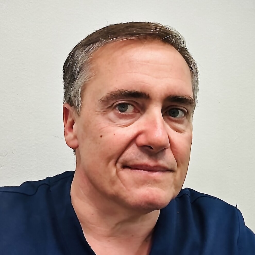 Dr Alberto Maltagliati explores innovative approaches to reducing peri-implant inflammation through advances in implant materials. (Image: Dr Alberto Maltagliati)