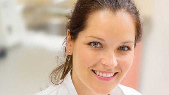 Ultradent partners with Solutionreach to improve patient communication and outreach