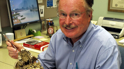 Women at higher risk for cavities